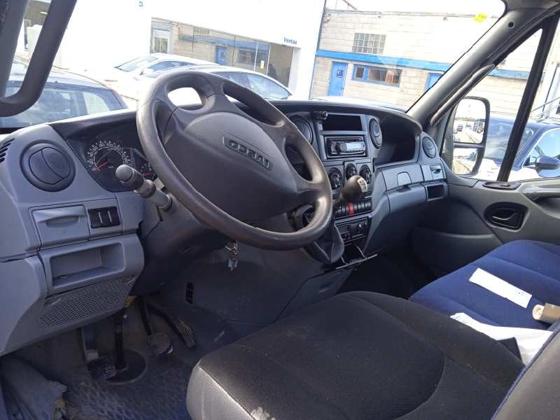 iveco daily caja abierta del año 2008