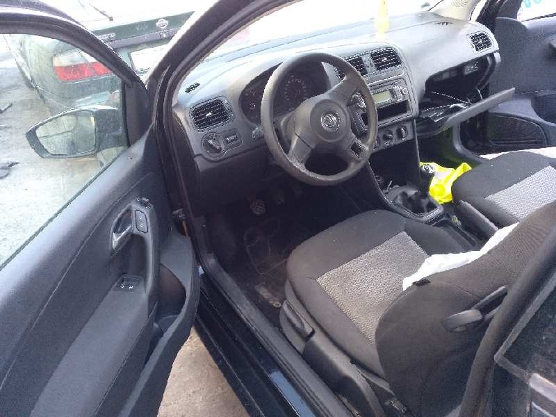 volkswagen polo (6r1) del año 2011