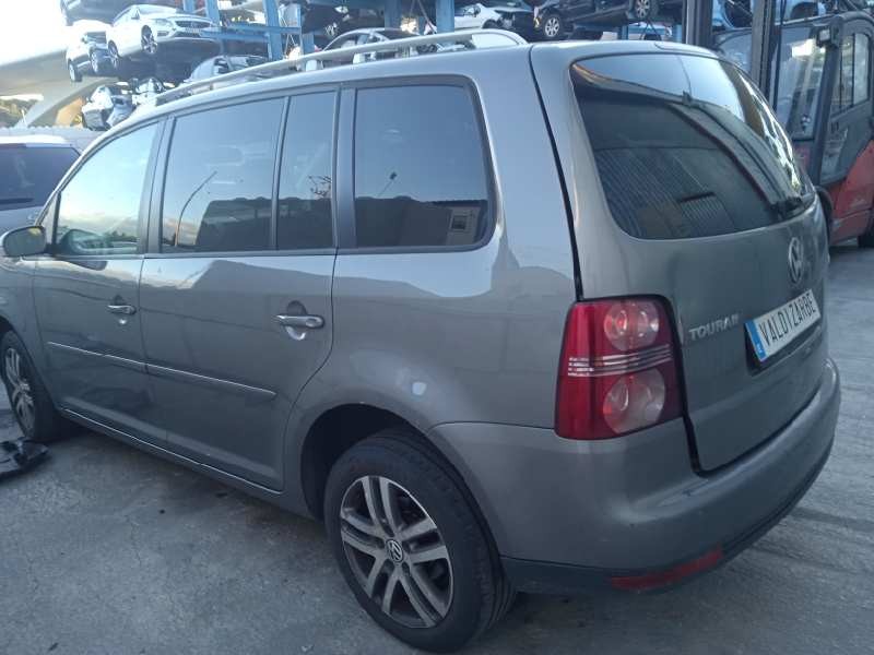 volkswagen touran (1t2) del año 2009