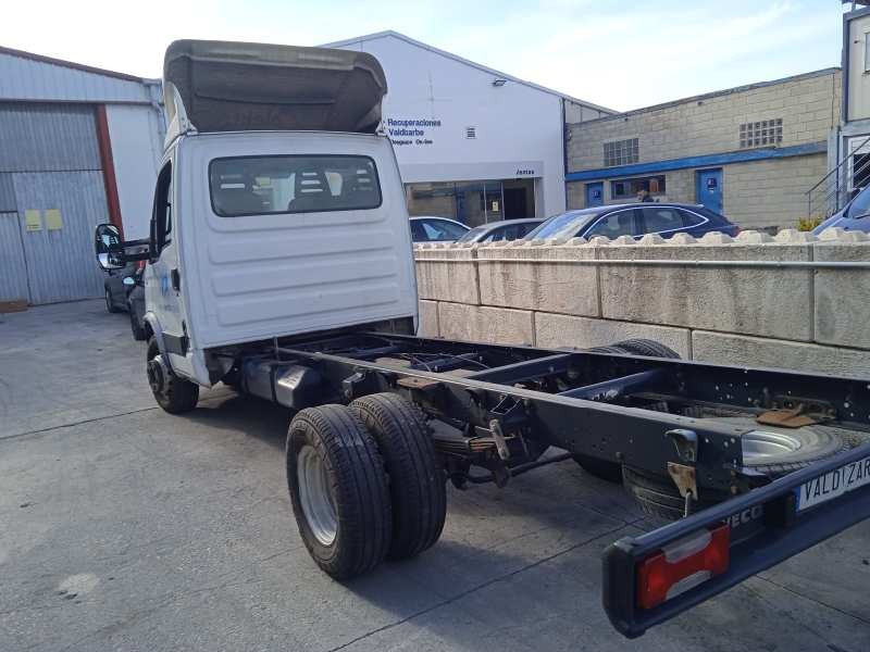 iveco daily caja abierta del año 2008