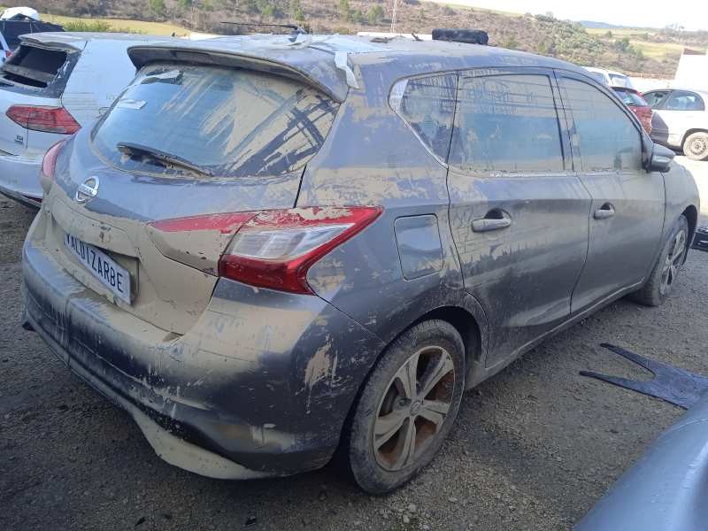 nissan pulsar (c13) del año 2015