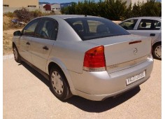 opel vectra c berlina del año 2003 2