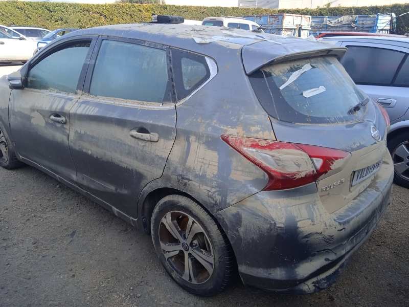 nissan pulsar (c13) del año 2015