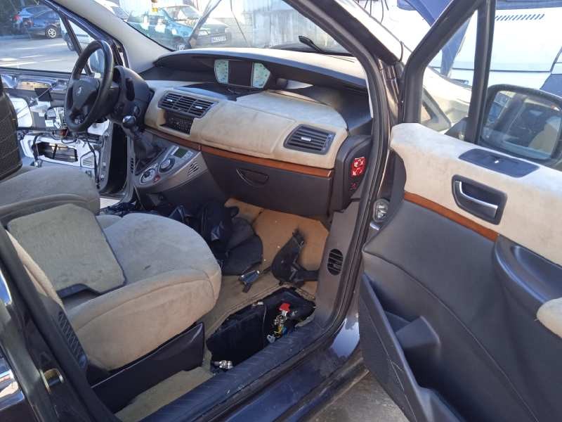 lancia phedra (180) del año 2005