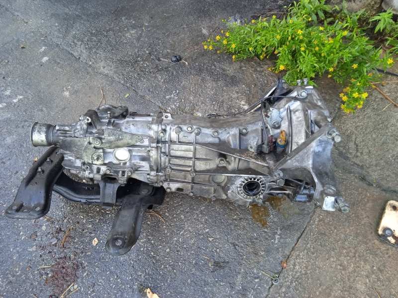 subaru legacy kombi/outback b14 del año 2011