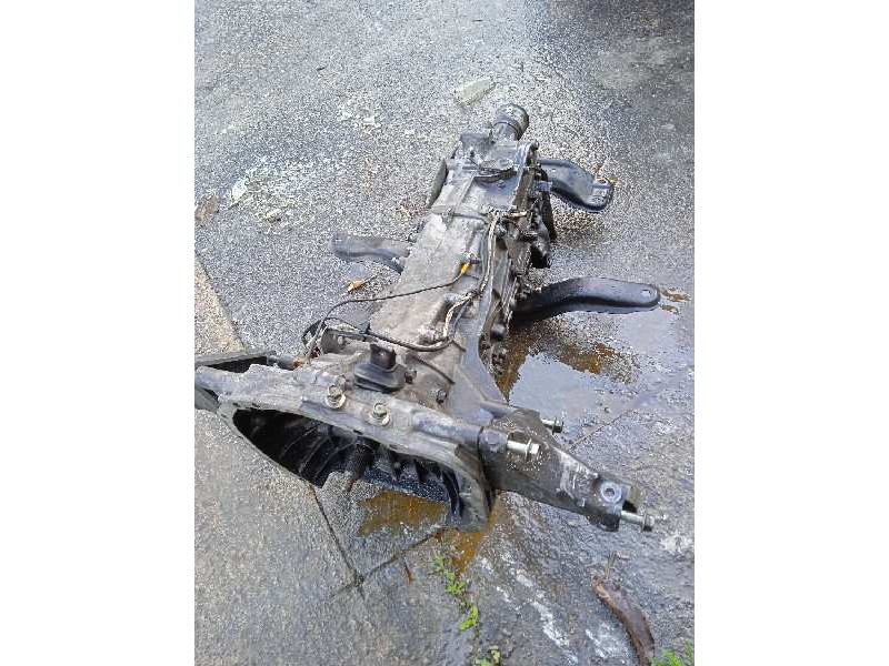 subaru legacy kombi/outback b14 del año 2011