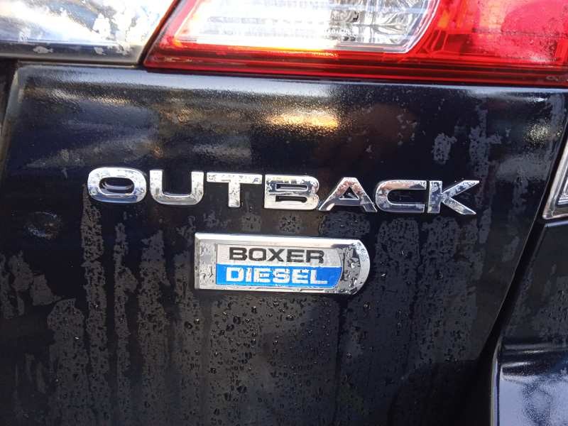 subaru legacy kombi/outback b14 del año 2011