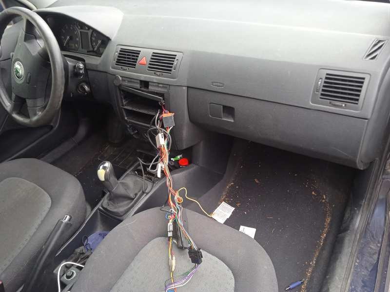 skoda fabia (6y2/6y3) del año 2002