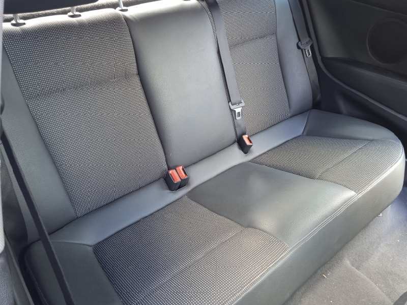 opel astra gtc del año 2007