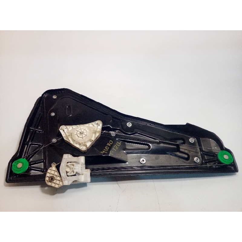 Recambio de elevalunas trasero izquierdo para land rover discovery v6 td hse referencia OEM IAM 4H2227001AB  CVH500130