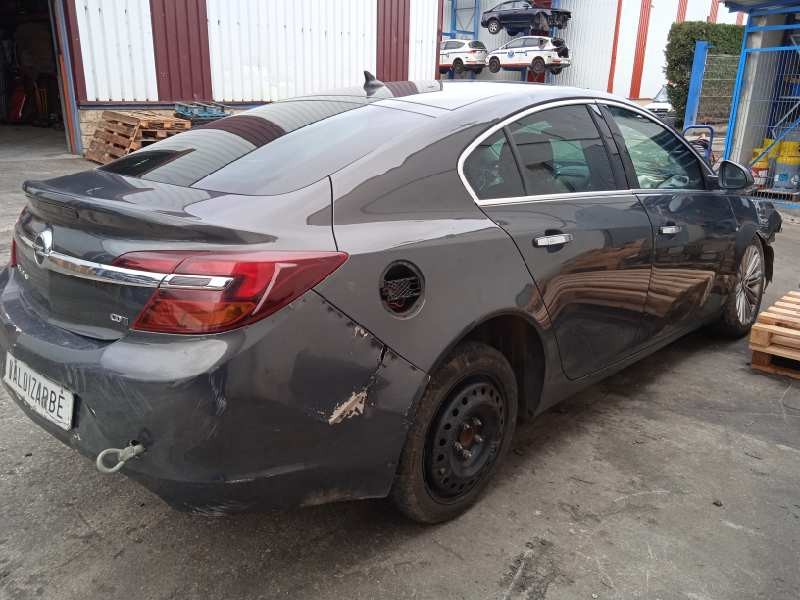 opel insignia berlina del año 2015