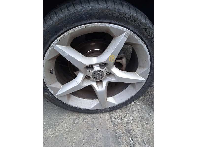 opel astra gtc del año 2007