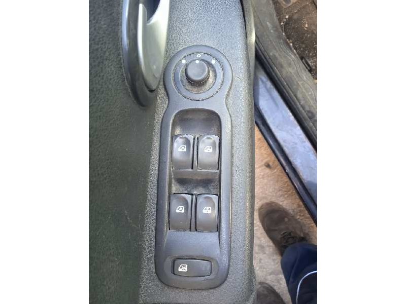 renault grand modus del año 2010