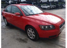 volvo s40 berlina del año 2007 2