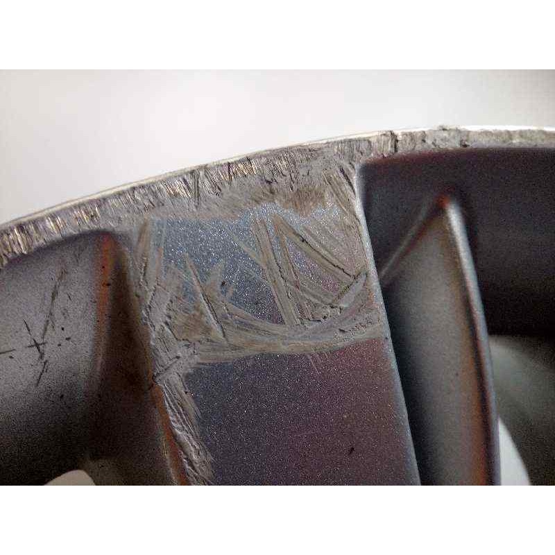 Recambio de llanta para land rover discovery v6 td hse referencia OEM IAM CK521007EA  