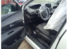 peugeot 3008 del año 2019 2