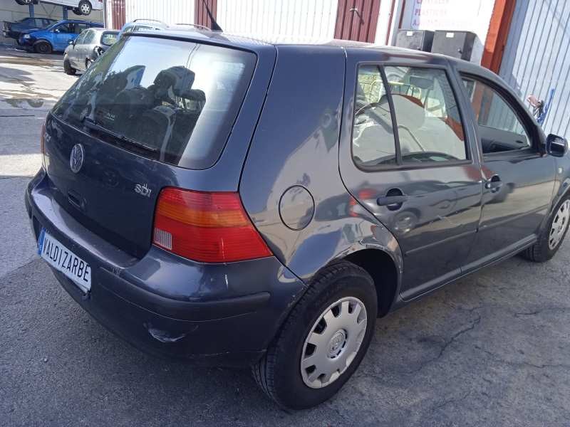 volkswagen golf iv berlina (1j1) del año 2002