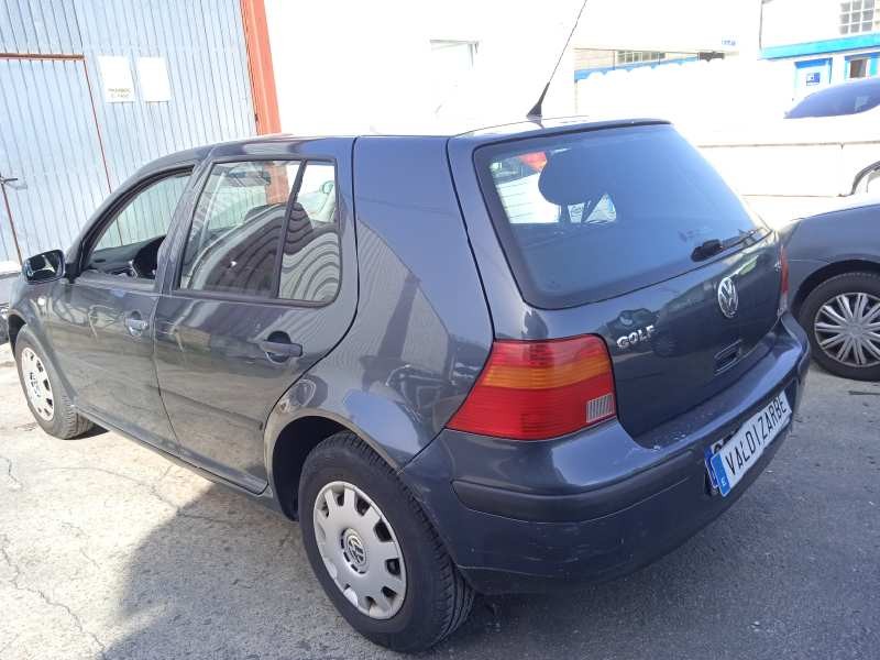 volkswagen golf iv berlina (1j1) del año 2002