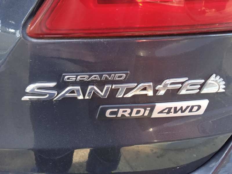 hyundai grand santa fe del año 2015