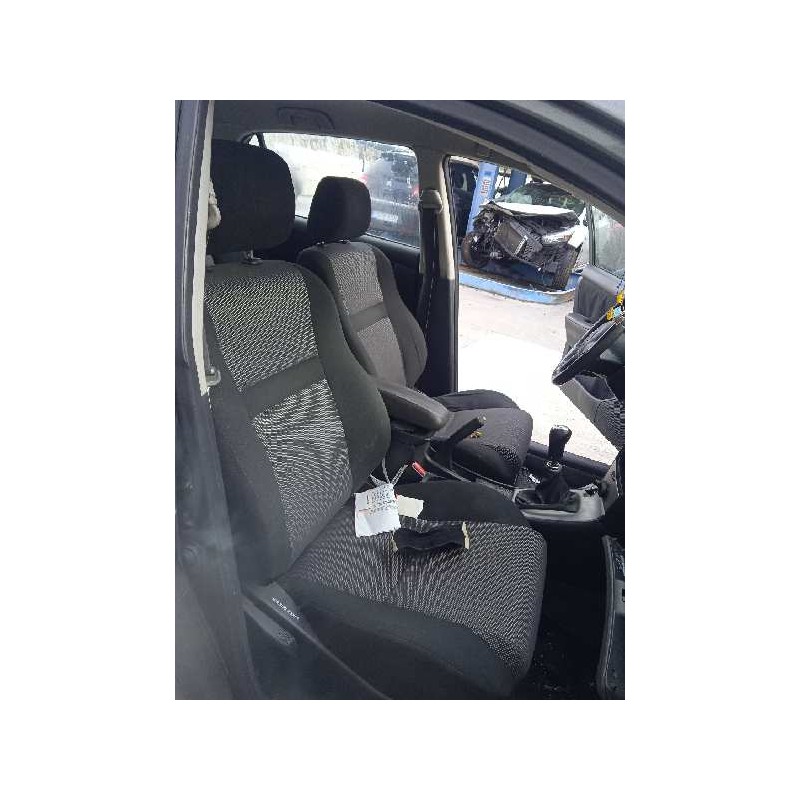 toyota corolla (e12) del año 2006