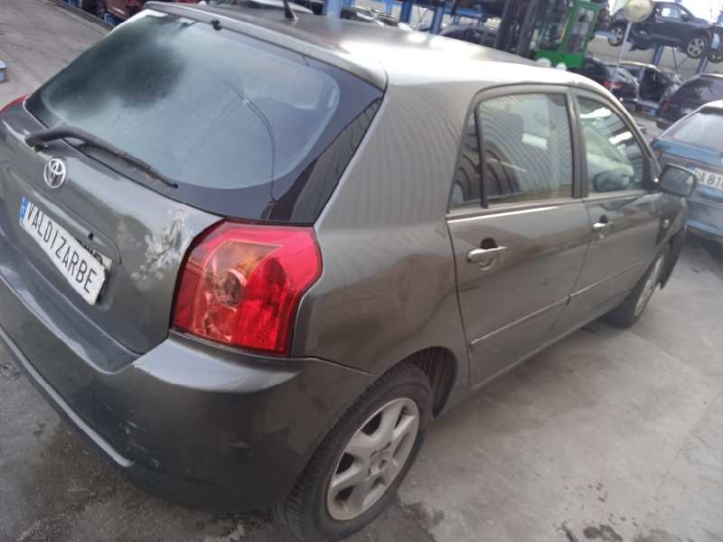 toyota corolla (e12) del año 2006