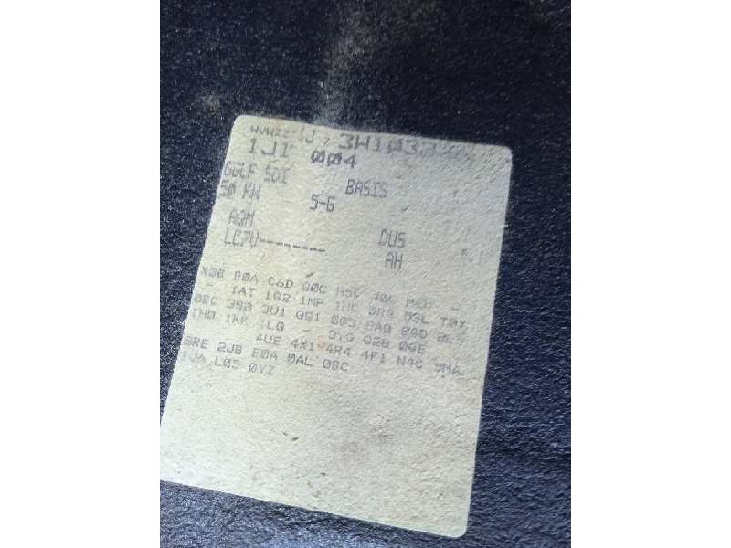 volkswagen golf iv berlina (1j1) del año 2002