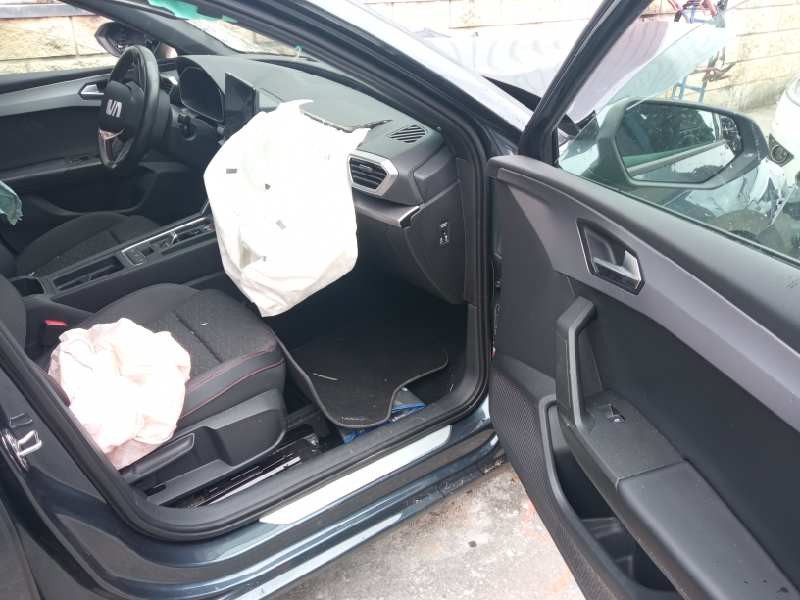 seat leon sportstourer (kl8) del año 2022