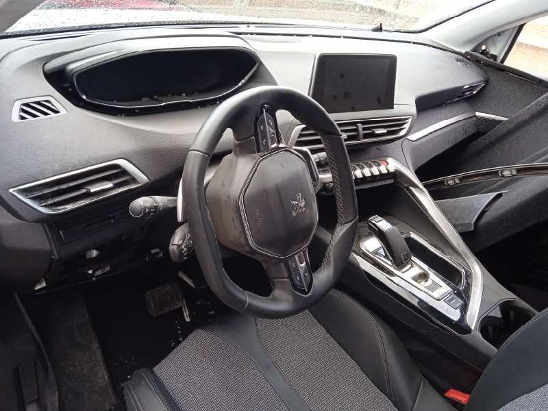 peugeot 3008 del año 2019