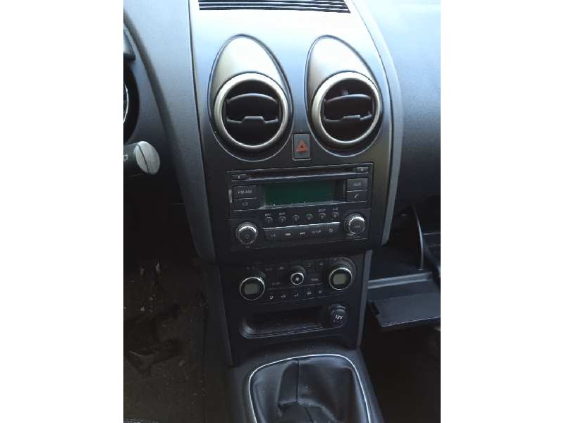 nissan qashqai (j10) del año 2010