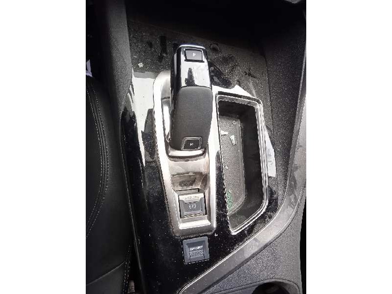 peugeot 3008 del año 2019