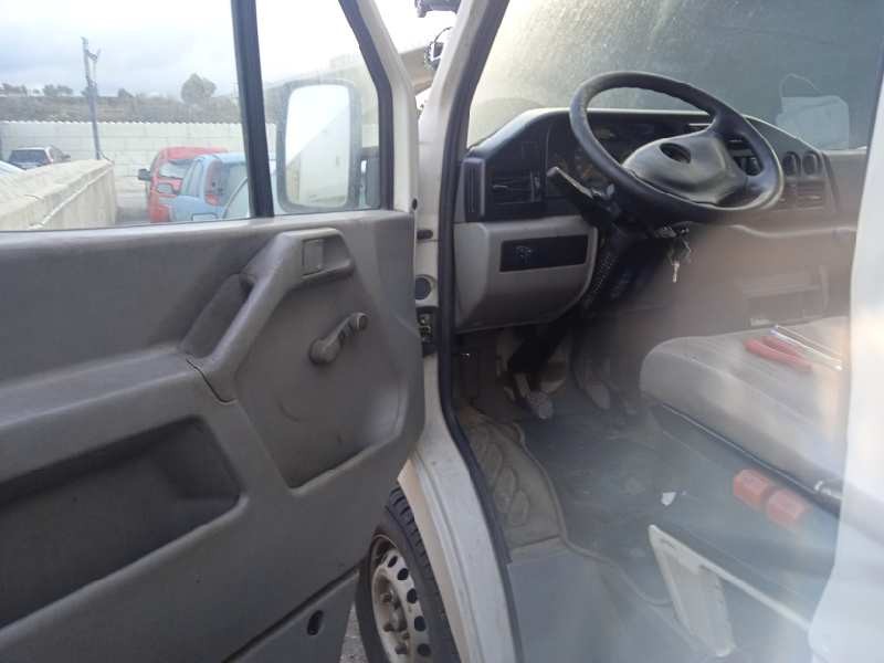 volkswagen lt caja cerrada / combi (mod. 1997) del año 2001