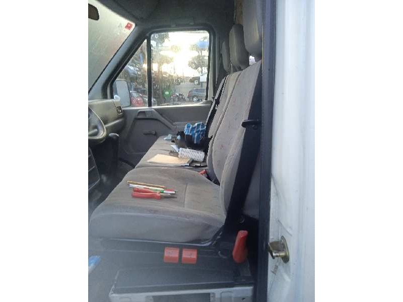 volkswagen lt caja cerrada / combi (mod. 1997) del año 2001