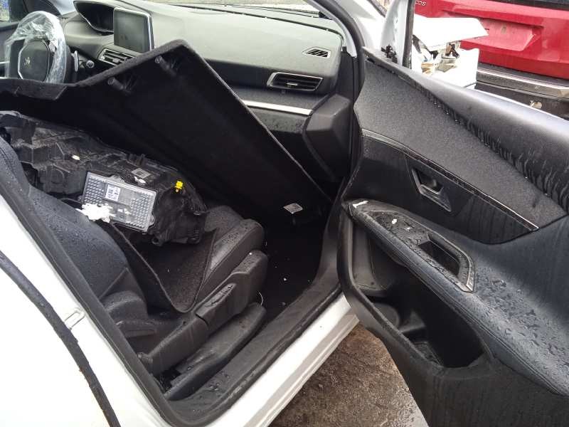 peugeot 3008 del año 2019