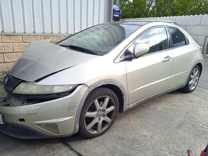 honda civic berlina 5 (fk) del año 2007