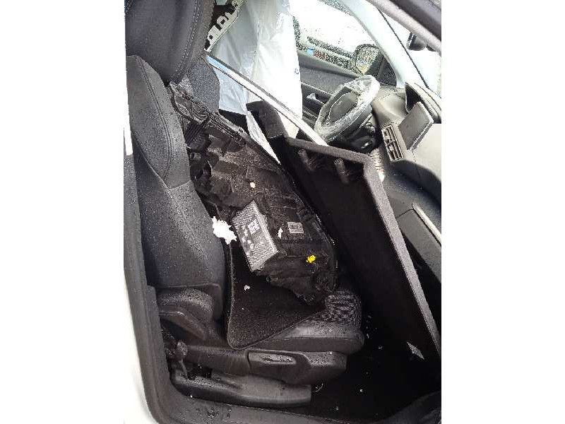 peugeot 3008 del año 2019