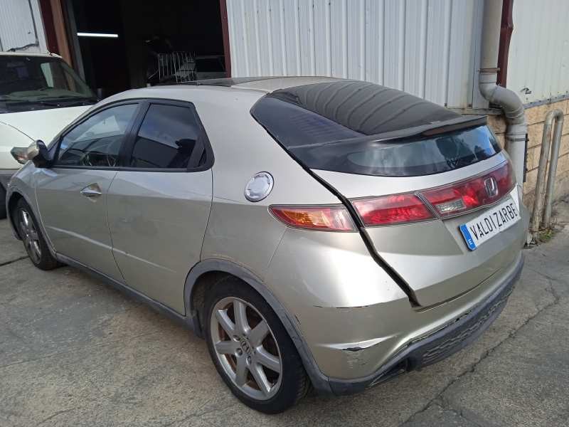 honda civic berlina 5 (fk) del año 2007