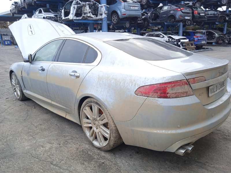jaguar xf del año 2010