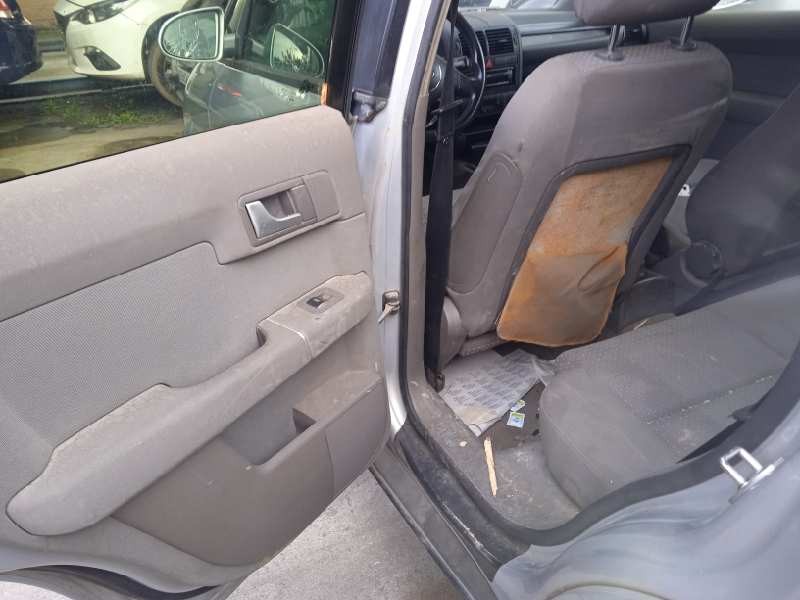 audi a2 (8z) del año 2001