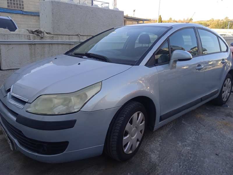 citroën c4 berlina del año 2006