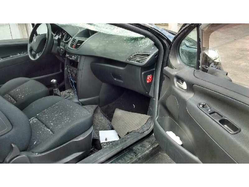 peugeot 207 del año 2007