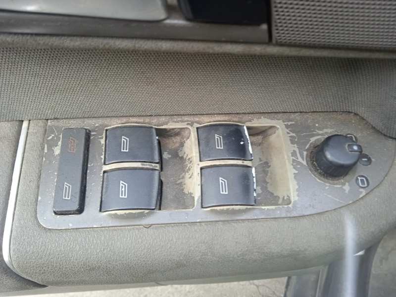 audi a2 (8z) del año 2001