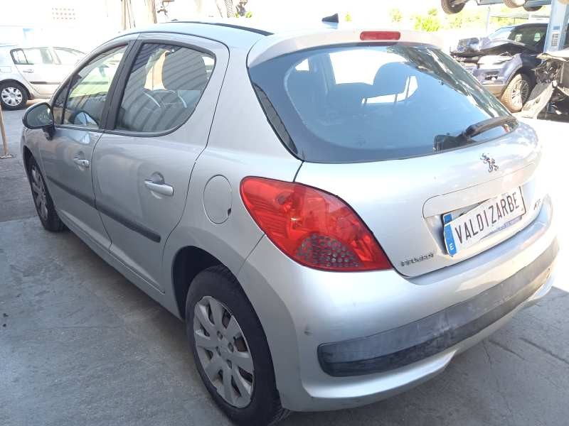 peugeot 207 del año 2007