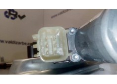 Recambio de elevalunas delantero izquierdo para ford kuga (cbs) 2.0 tdci cat referencia OEM IAM 0130822732   2