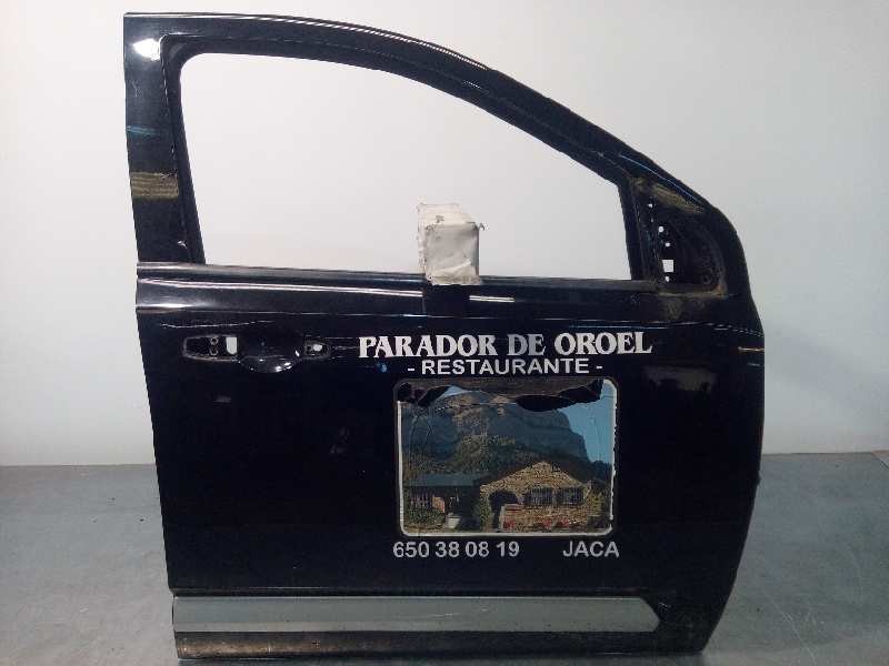 PUERTA DELANTERA DERECHA 5074944AA 