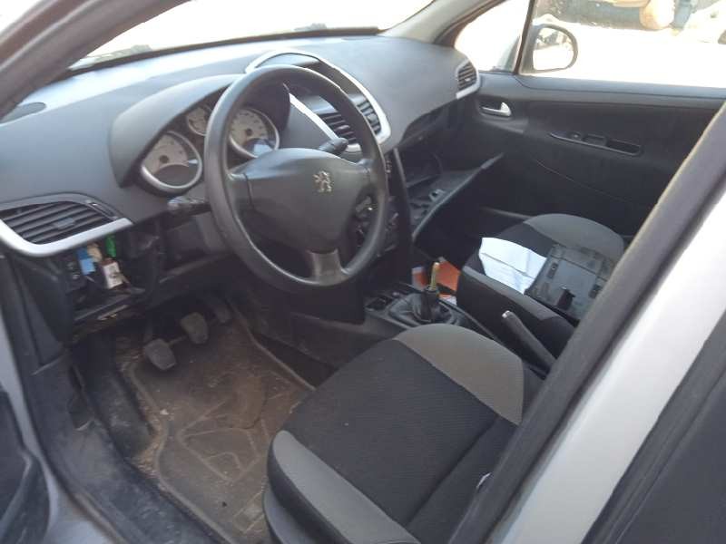 peugeot 207 del año 2007