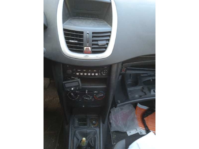 peugeot 207 del año 2007