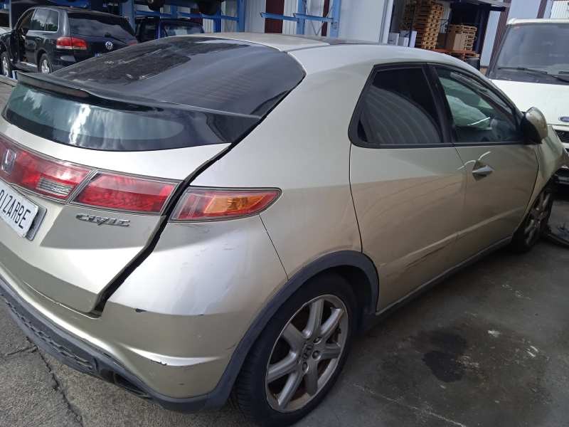 honda civic berlina 5 (fk) del año 2007