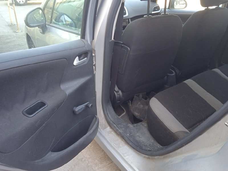 peugeot 207 del año 2007