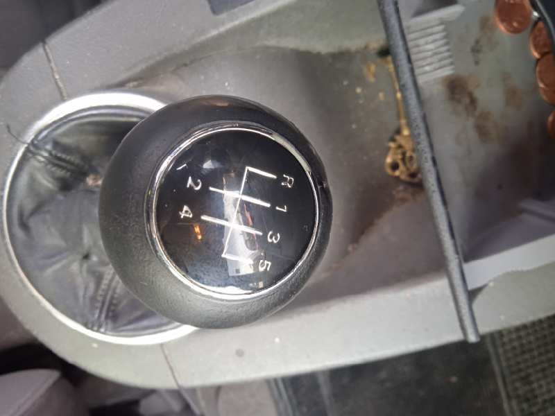 audi a2 (8z) del año 2001