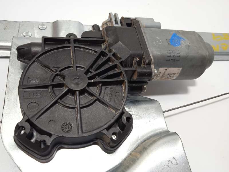 Recambio de elevalunas delantero derecho para citroën berlingo station wagon live edition referencia OEM IAM 430100E0  